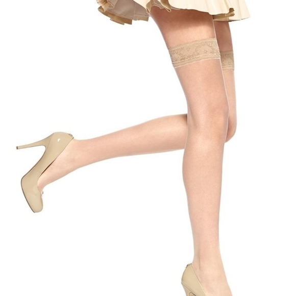 HUE • Opaque Hoisery & French Lace Thigh Hoisery - Picture 2 of 6